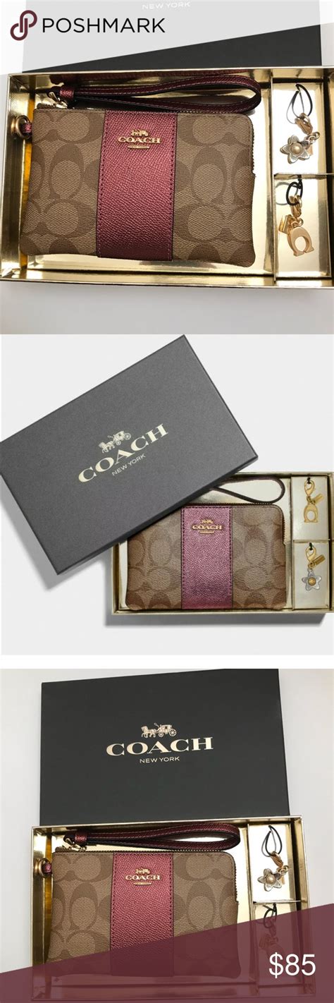 coach outlet gift certificate.